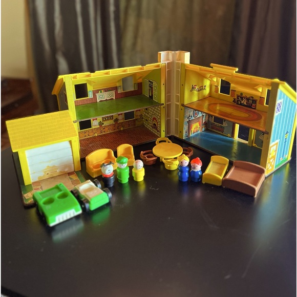 Fisher-Price Other - FISHER PRICE💥1969 VINTAGE~SOLD OUT💥PLAY FAMILY HOUSE#952